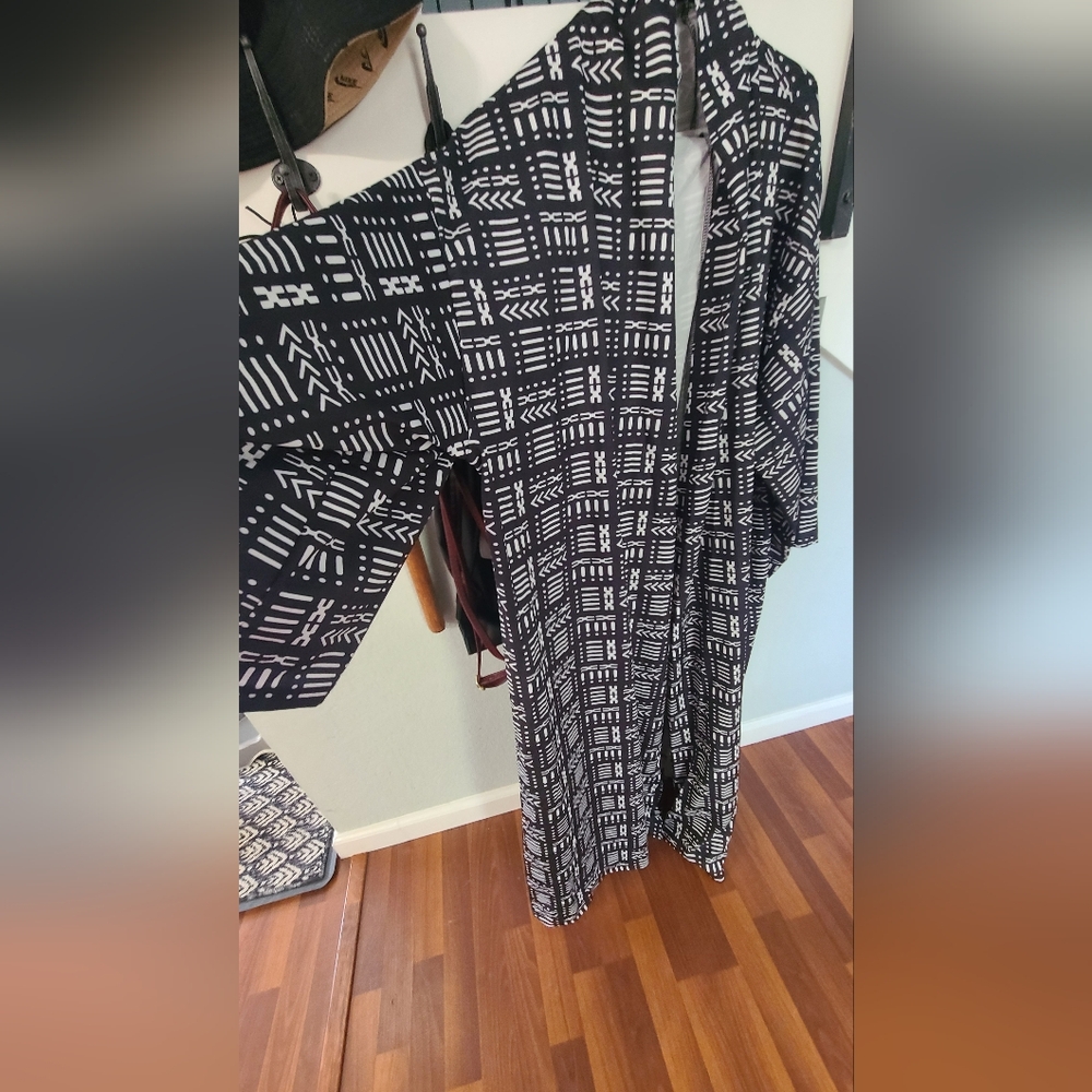 Tribal Coat/shall/jacket (Set Of 2)